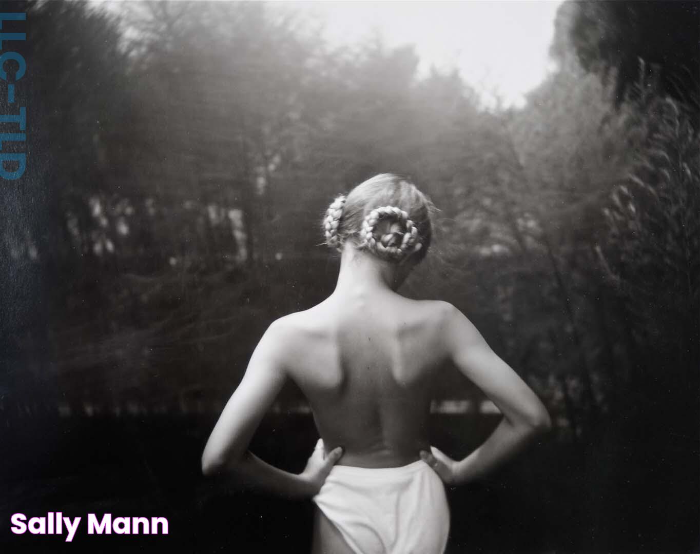 Photography Genius Sally Mann: A Timeless Artistic Visionary